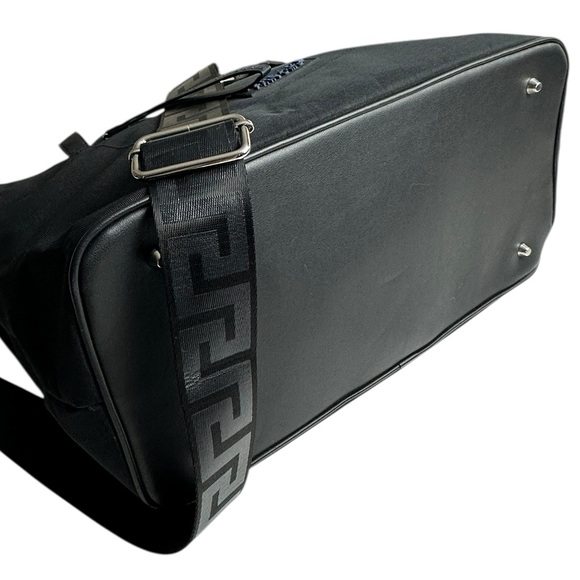 Versace Parfums Weekender Bag XL Tote NWOT - Picture 4 of 12